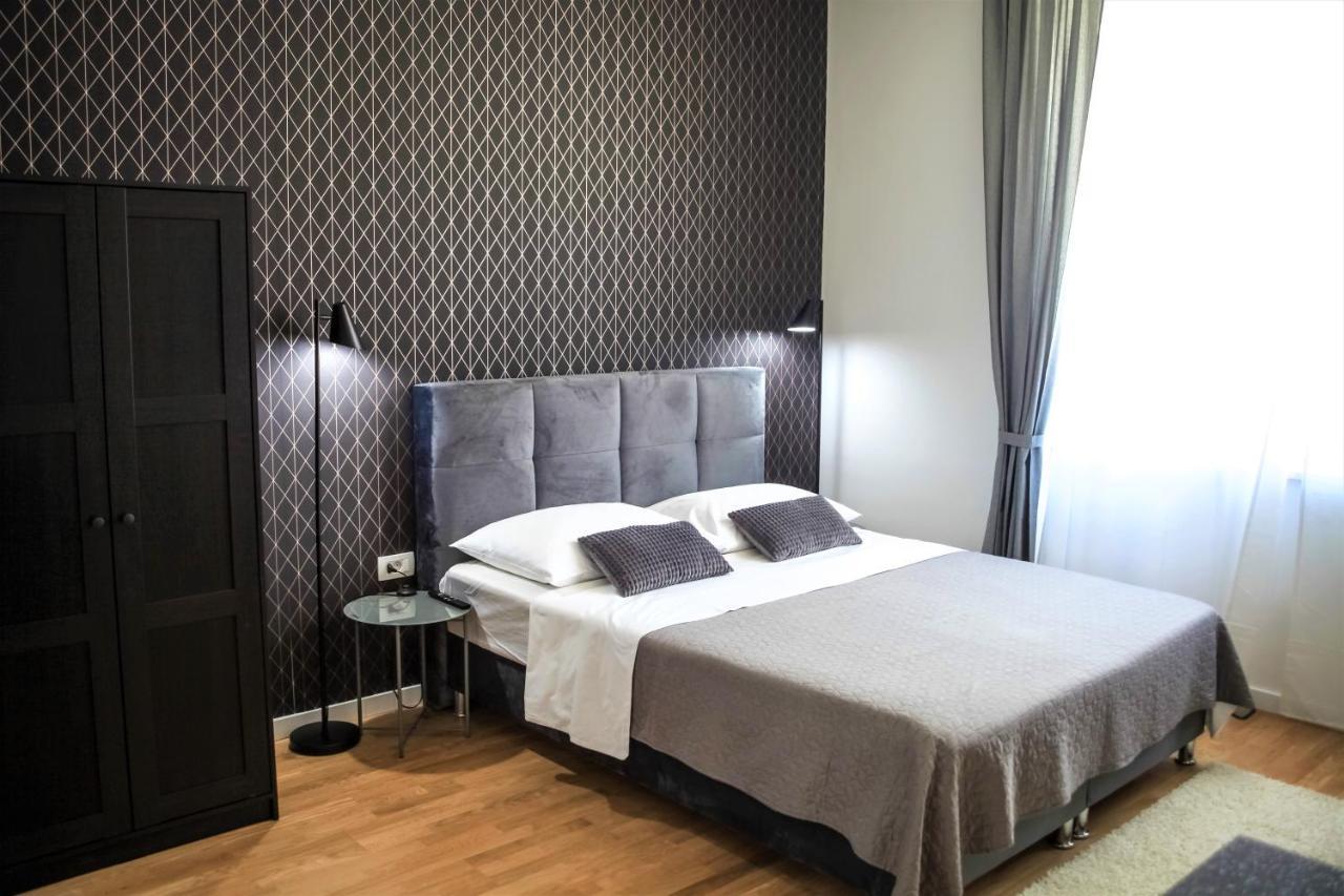 Hedone City Luxury Apartments With Free Parking Pula Exterior foto